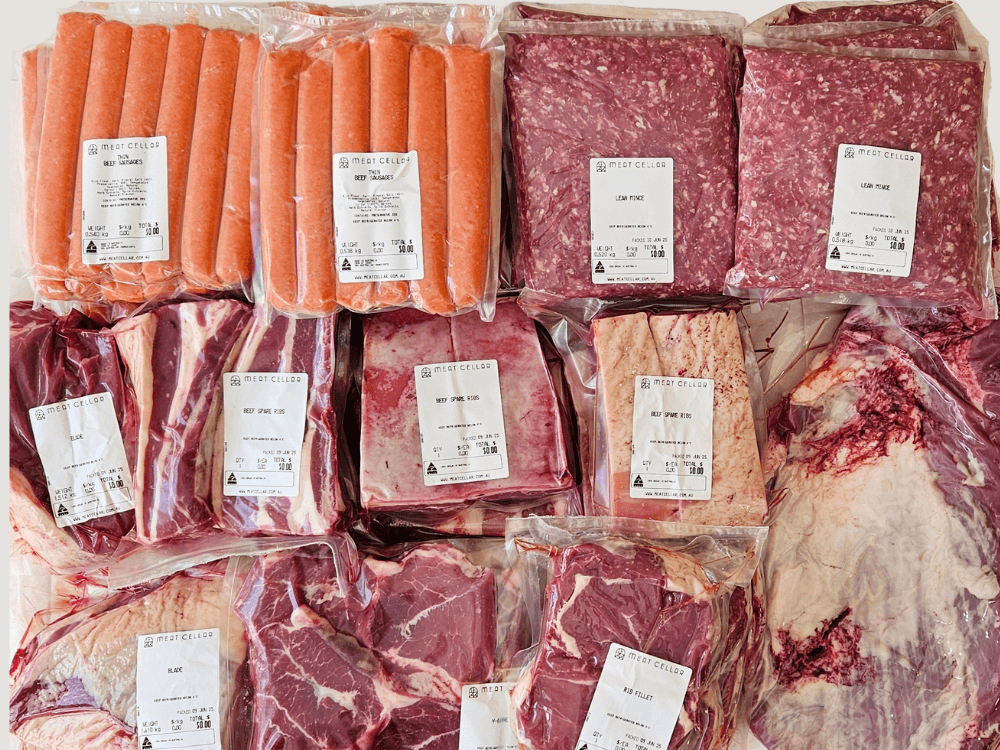 Contents of the 30kg SteakHolders Box from Meat Cellar — includes T-bone steaks, rump, fillet, roasts, diced beef, mince and gluten-free sausages, all portioned and labelled